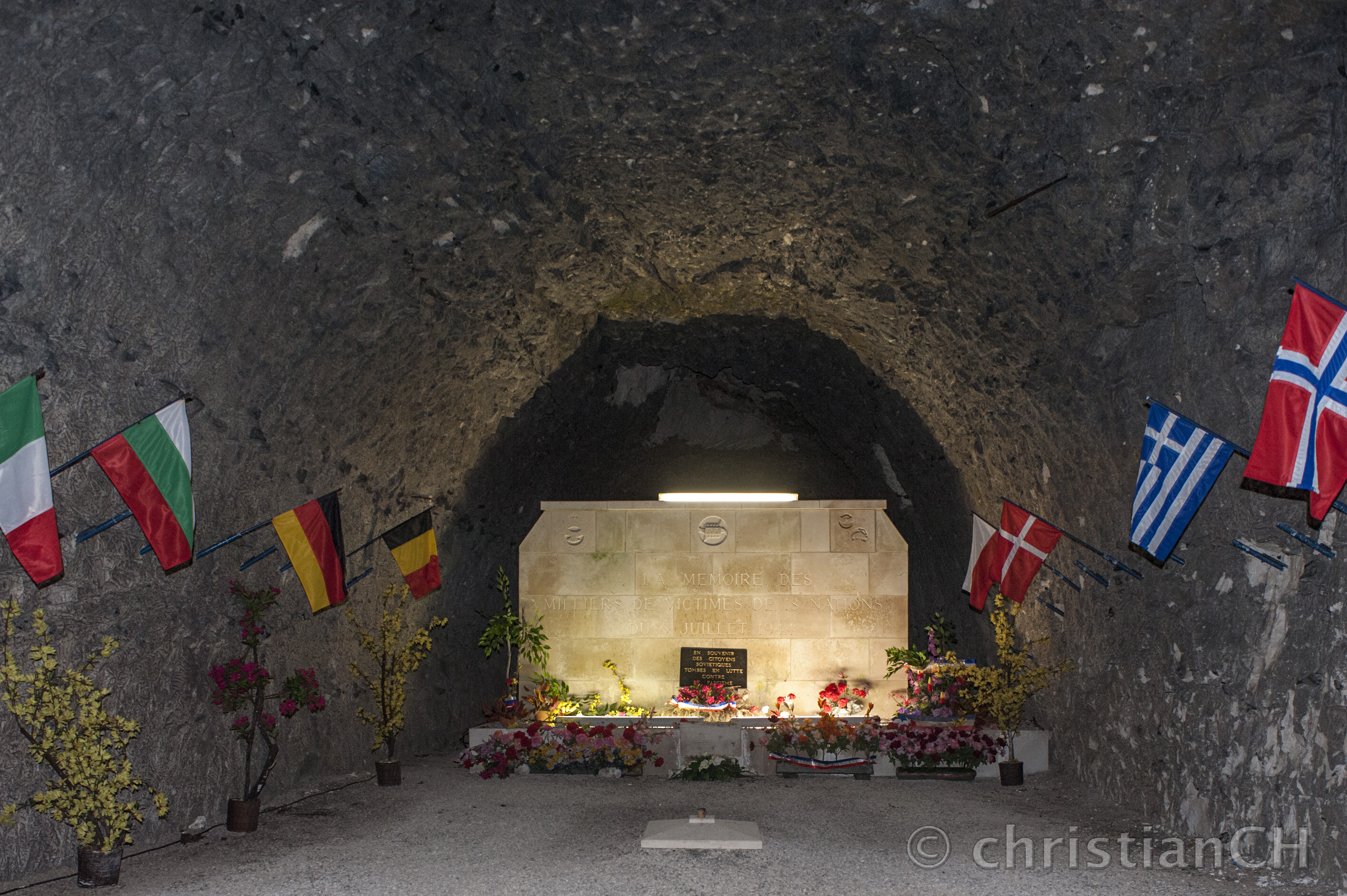 Mimoyecques, Gedenkstätten