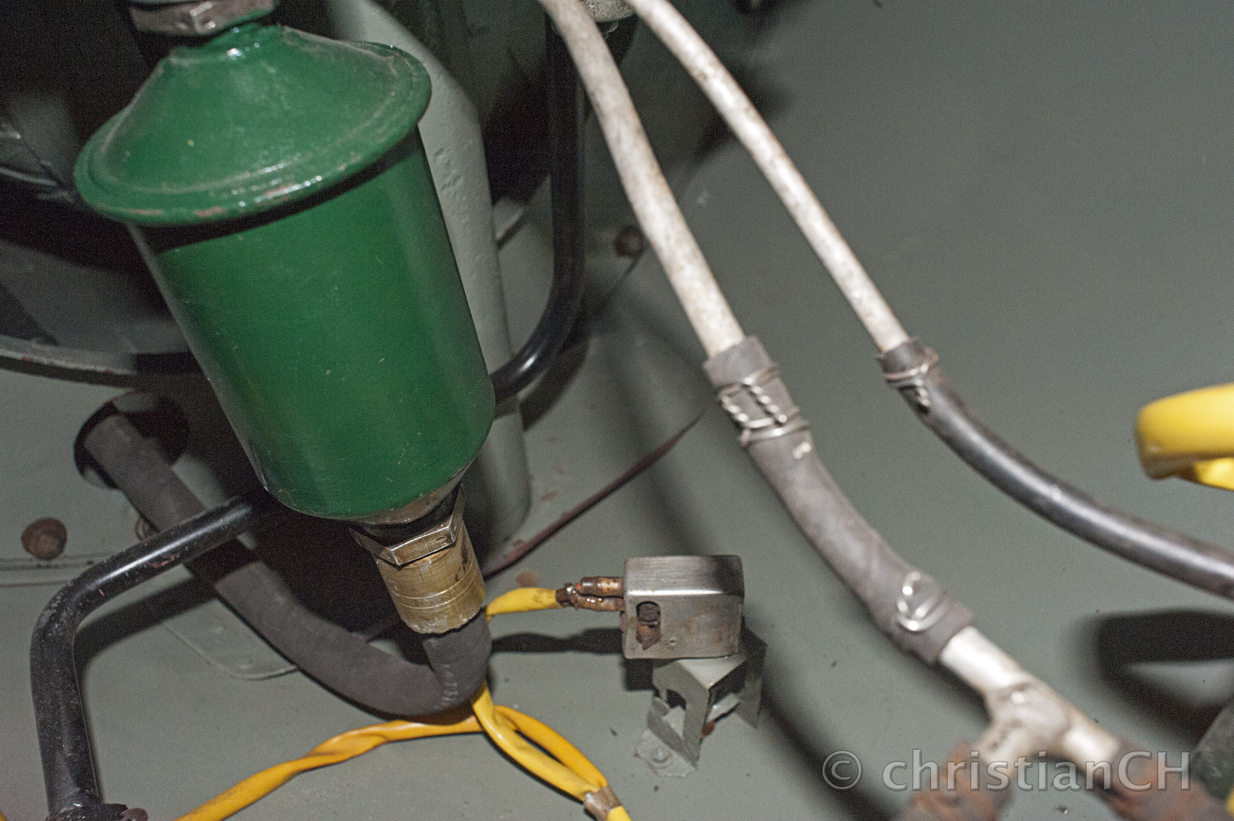 Fi 103, Geräteraum