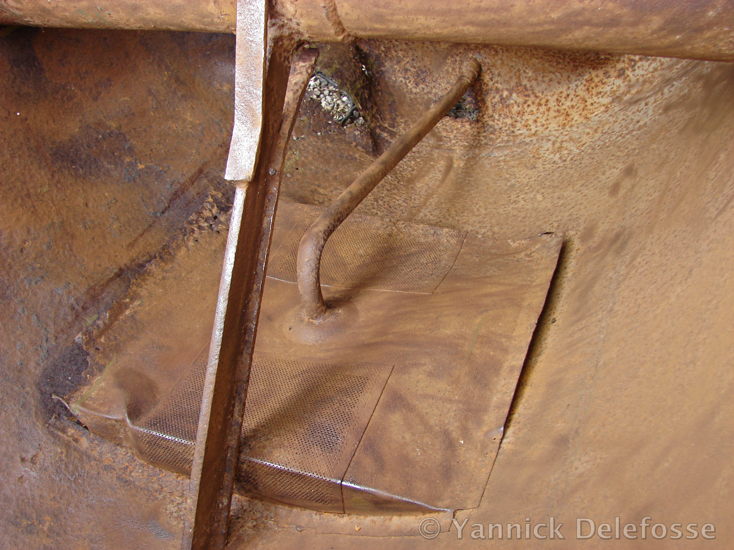 Fi 103, Treibstofftank