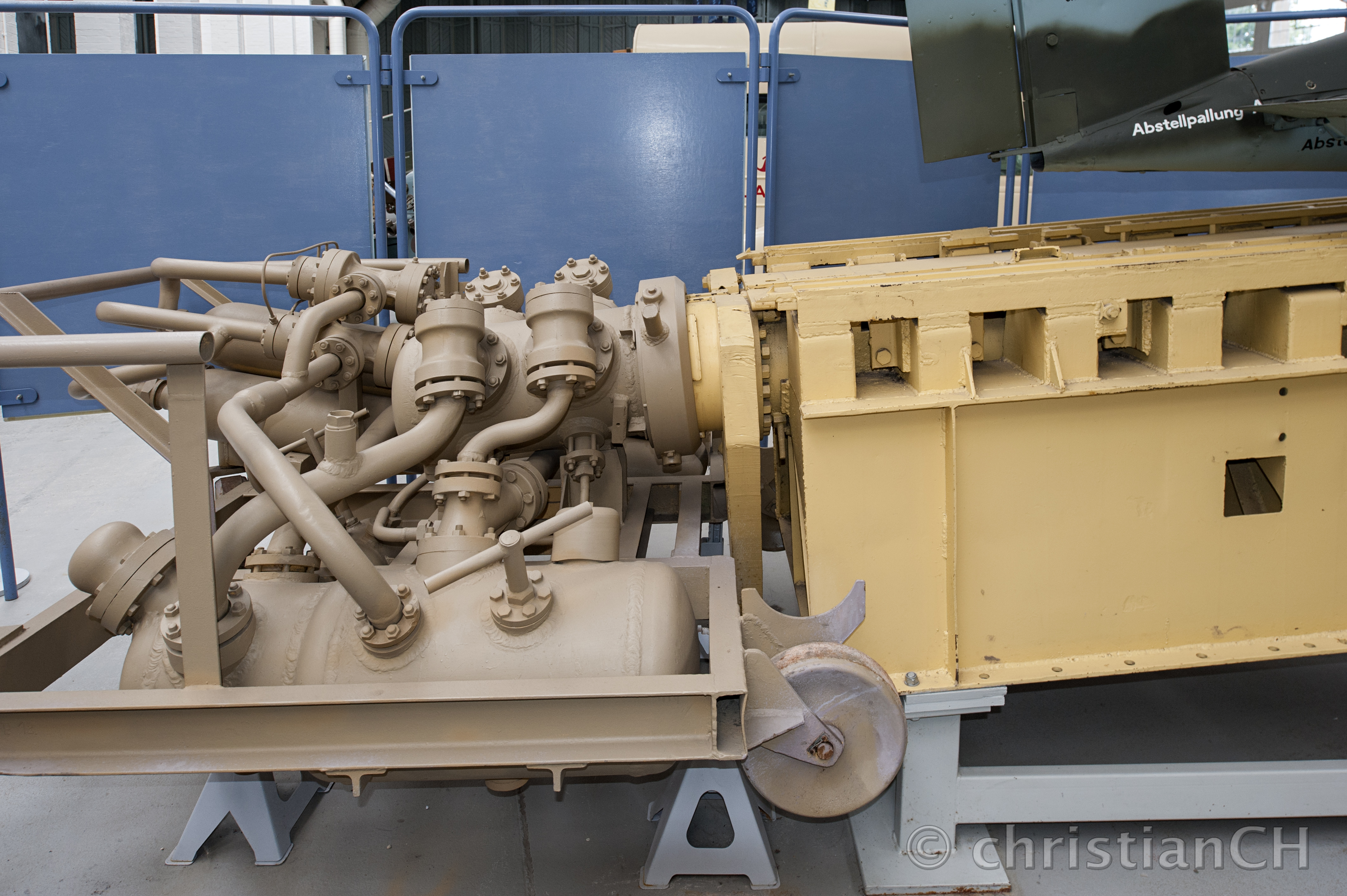 Fi&nbsp;103, Dampferzeuger