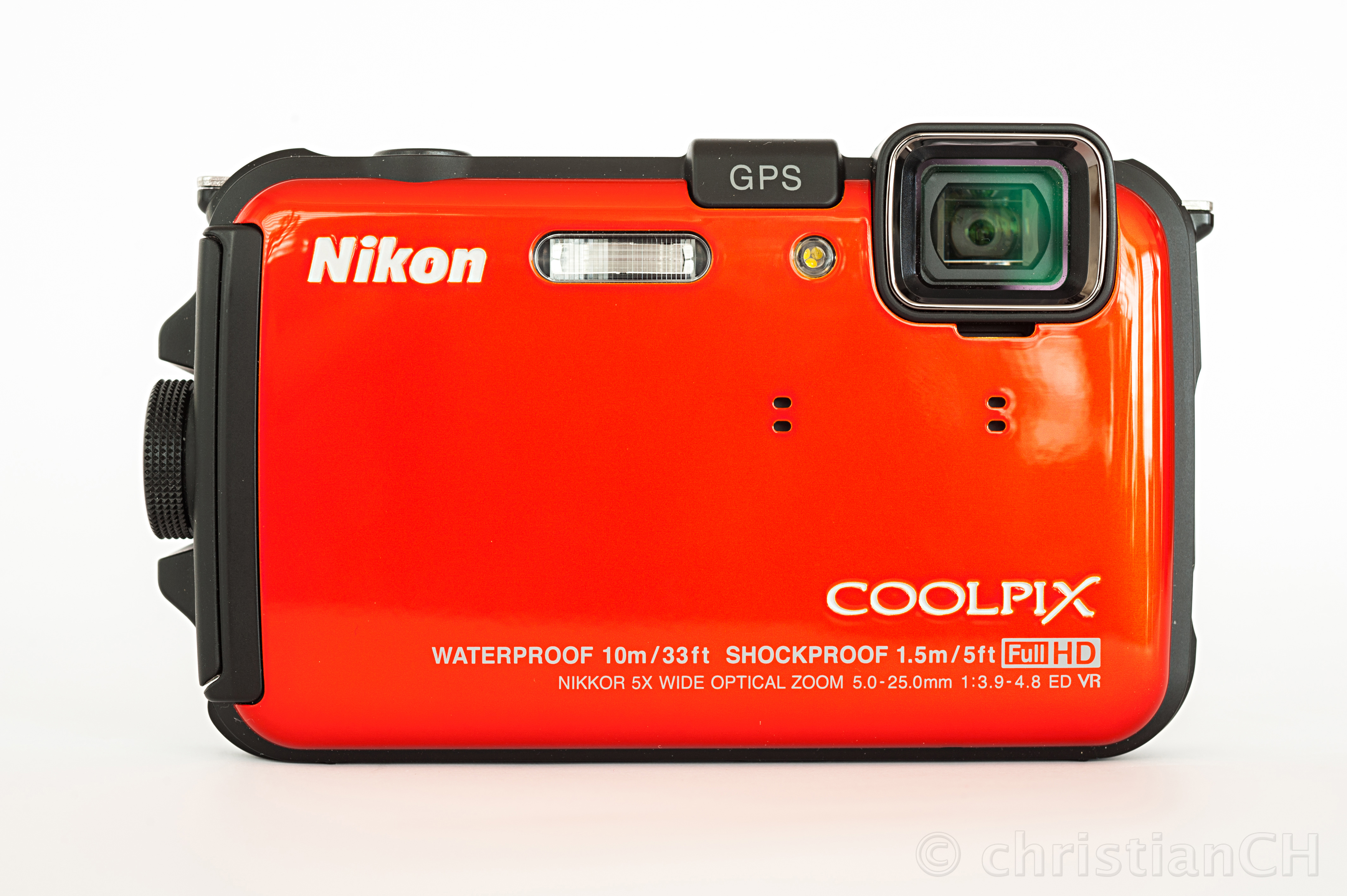 Nikon Coolpix AW100 Frontansicht