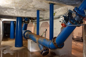 Druckleitung im Turbinenhaus